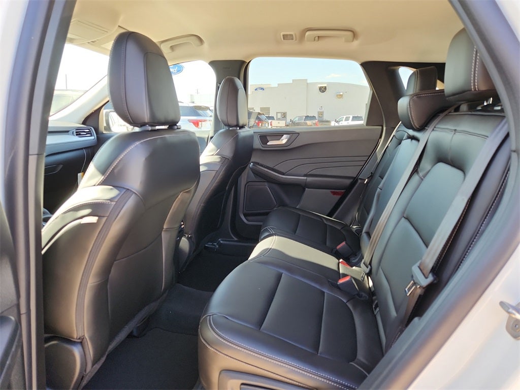 2026 Ford Escape Hybrid Platinum