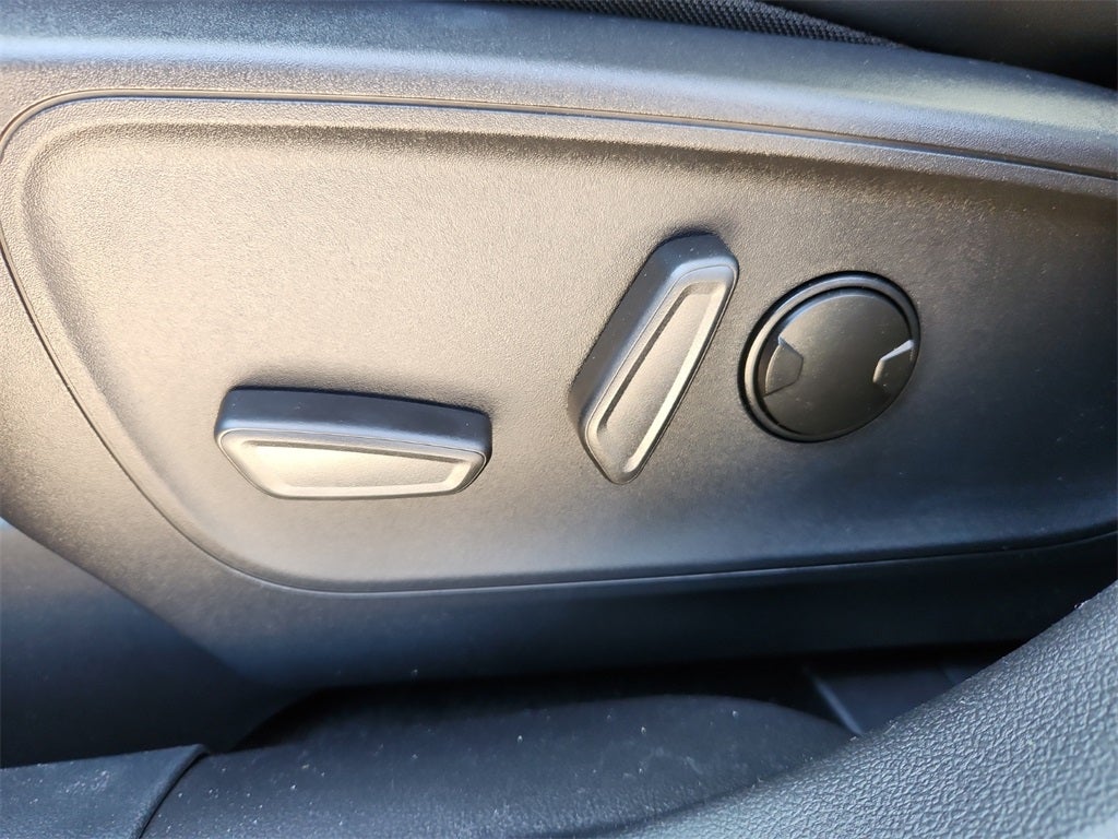 2026 Ford Escape Hybrid Platinum