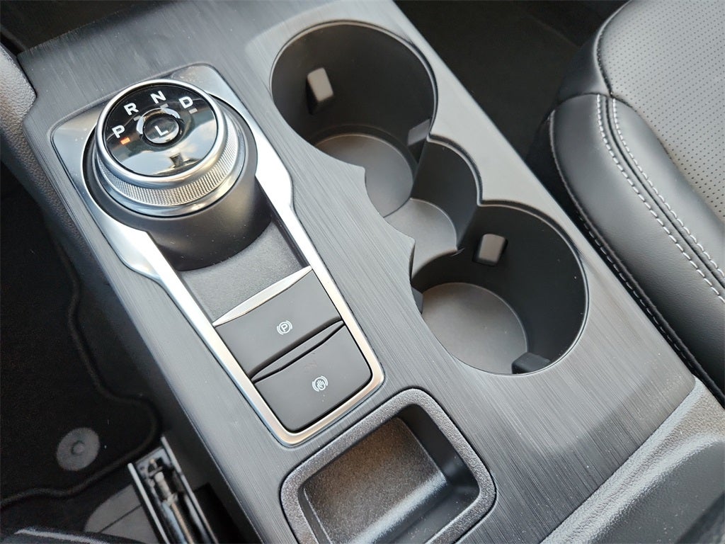 2026 Ford Escape Hybrid Platinum