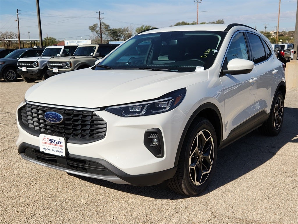 2026 Ford Escape Hybrid Platinum