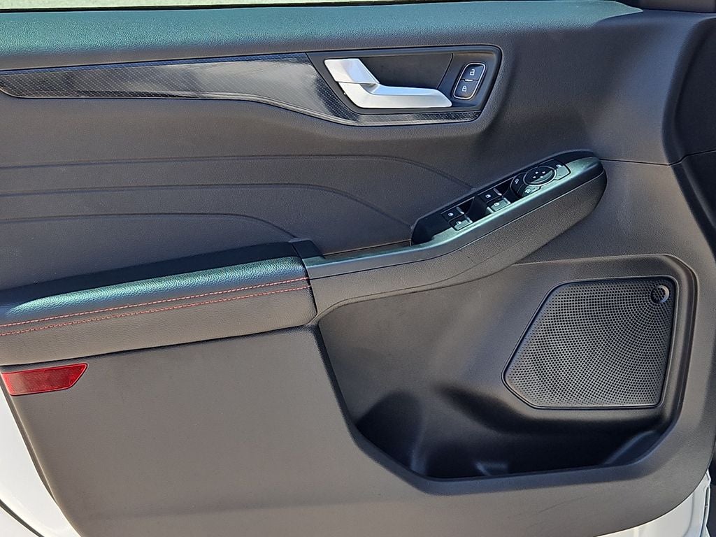 2023 Ford Escape Hybrid ST-Line Select