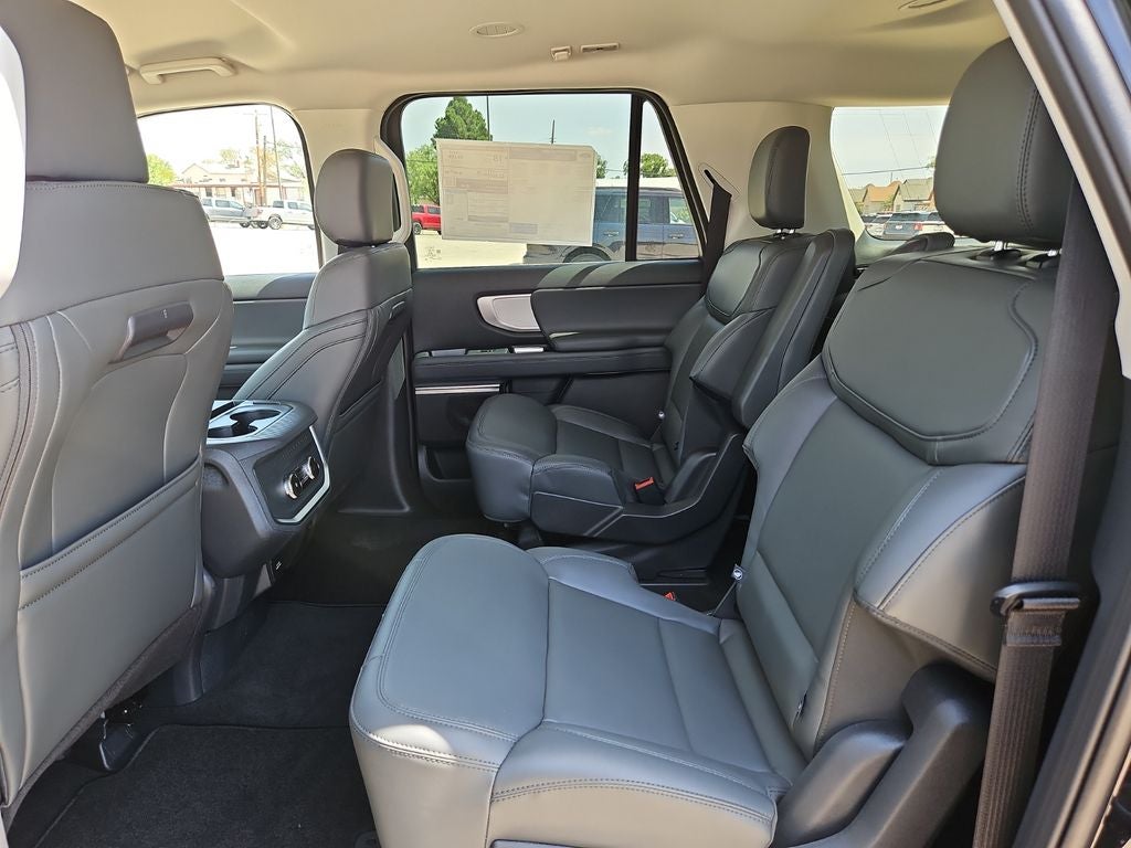2027 Ford Expedition Max Active