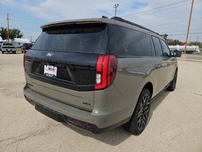 2027 Ford Expedition Max Platinum
