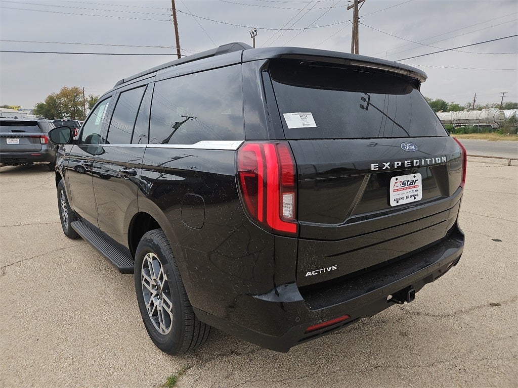 2025 Ford Expedition Active