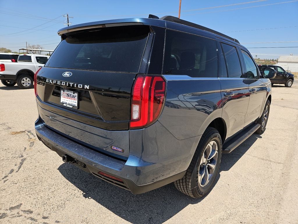 2027 Ford Expedition Active