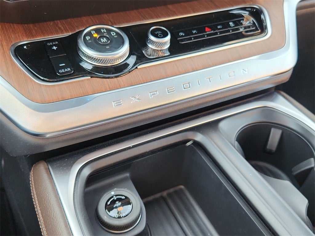 2026 Ford Expedition King Ranch