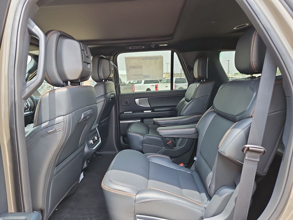 2027 Ford Expedition Tremor