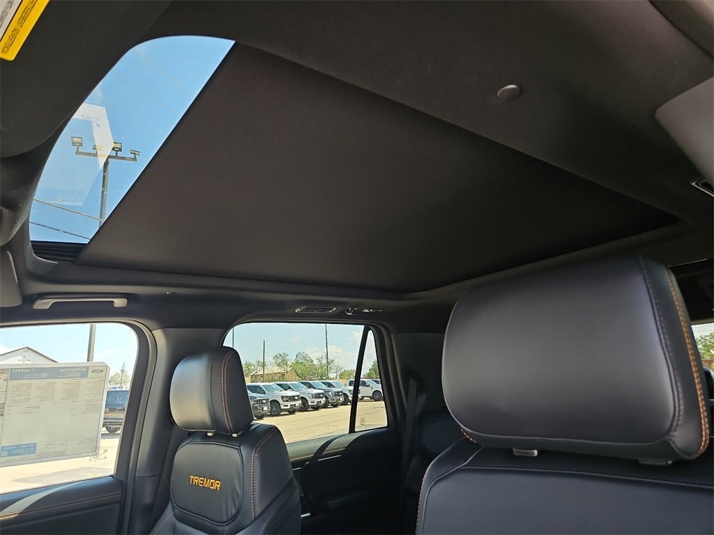2025 Ford Expedition Tremor