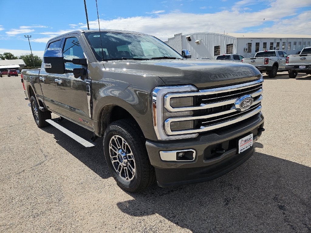 2027 Ford F-250SD Platinum