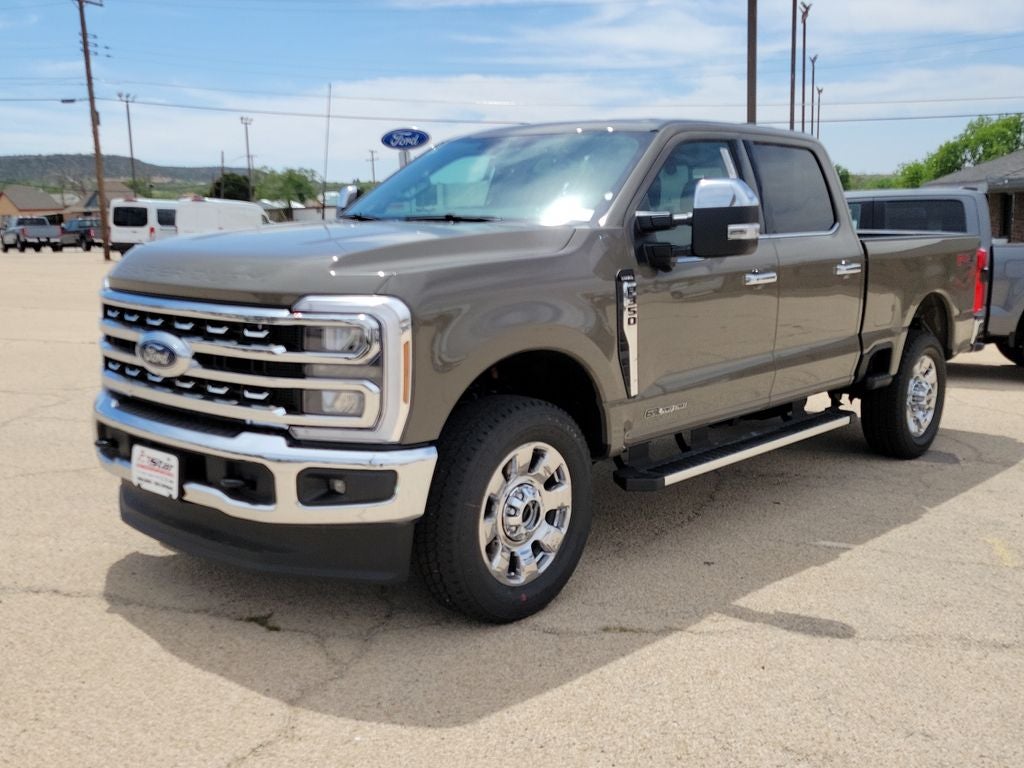 2026 Ford F-350SD Lariat