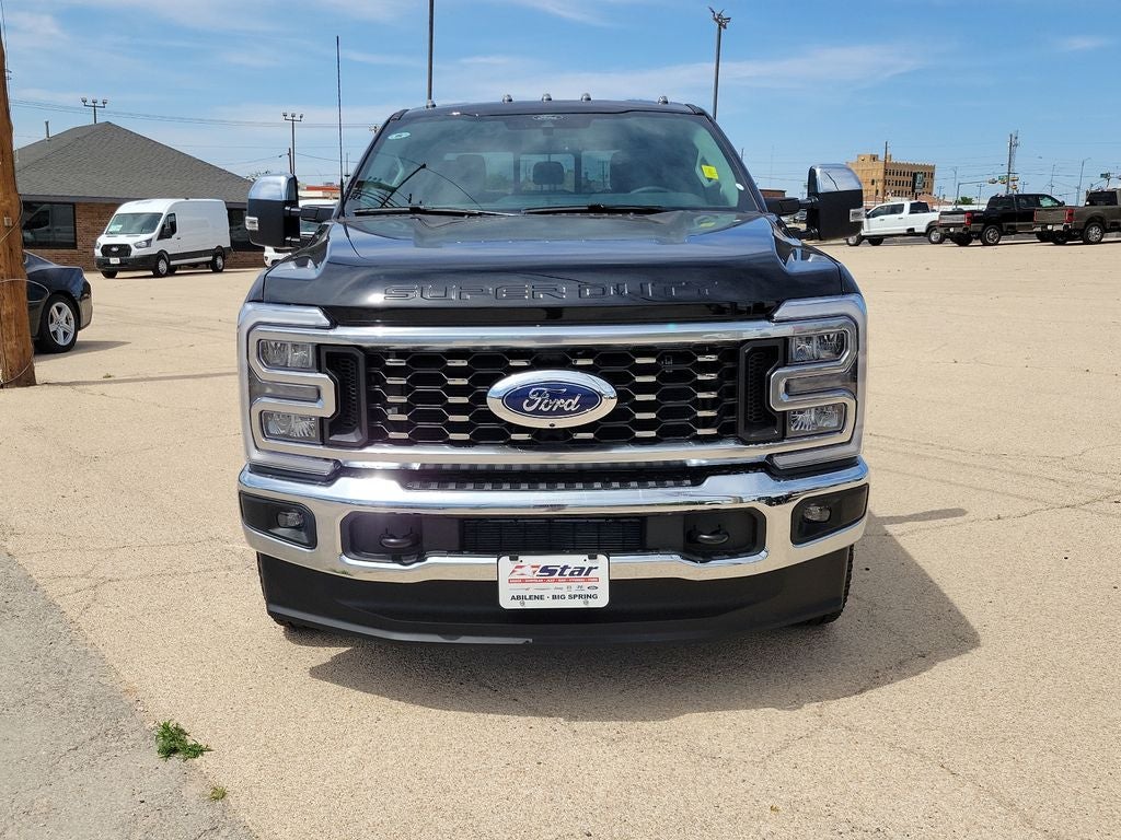 2026 Ford F-350SD Lariat DRW