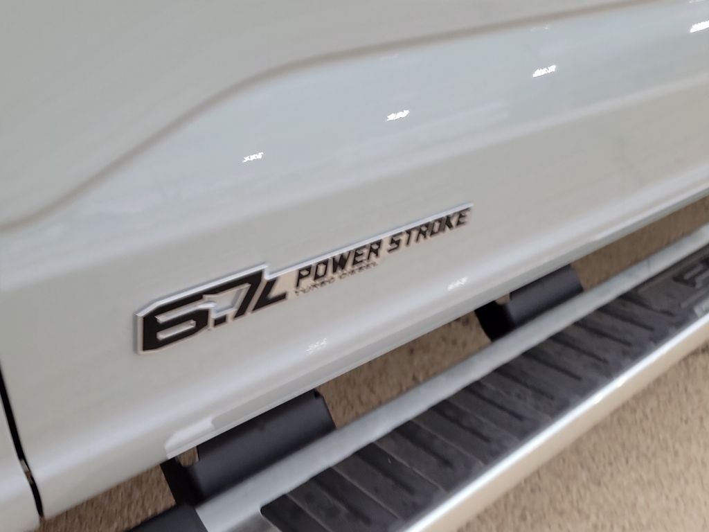 2026 Ford F-350SD Lariat DRW