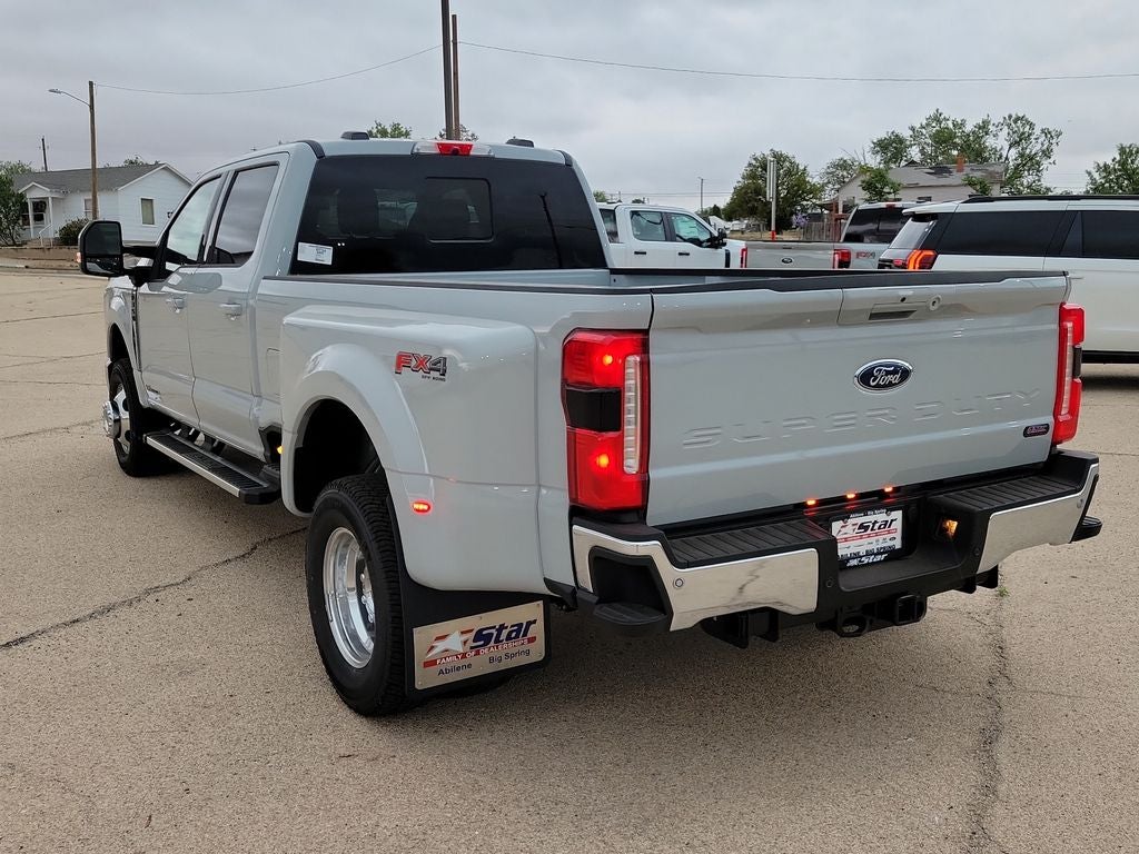 2026 Ford F-350SD Lariat DRW