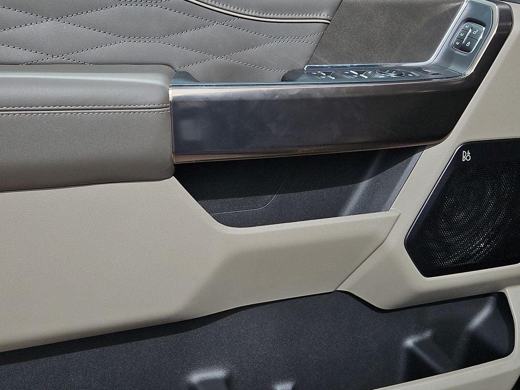 2026 Ford F-450SD Platinum DRW