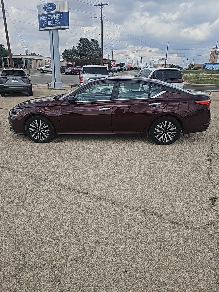 2024 Nissan Altima SV