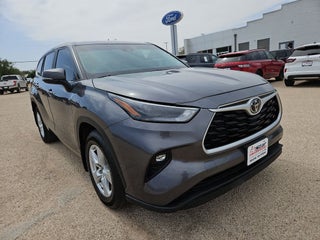 2023 Toyota Highlander LE