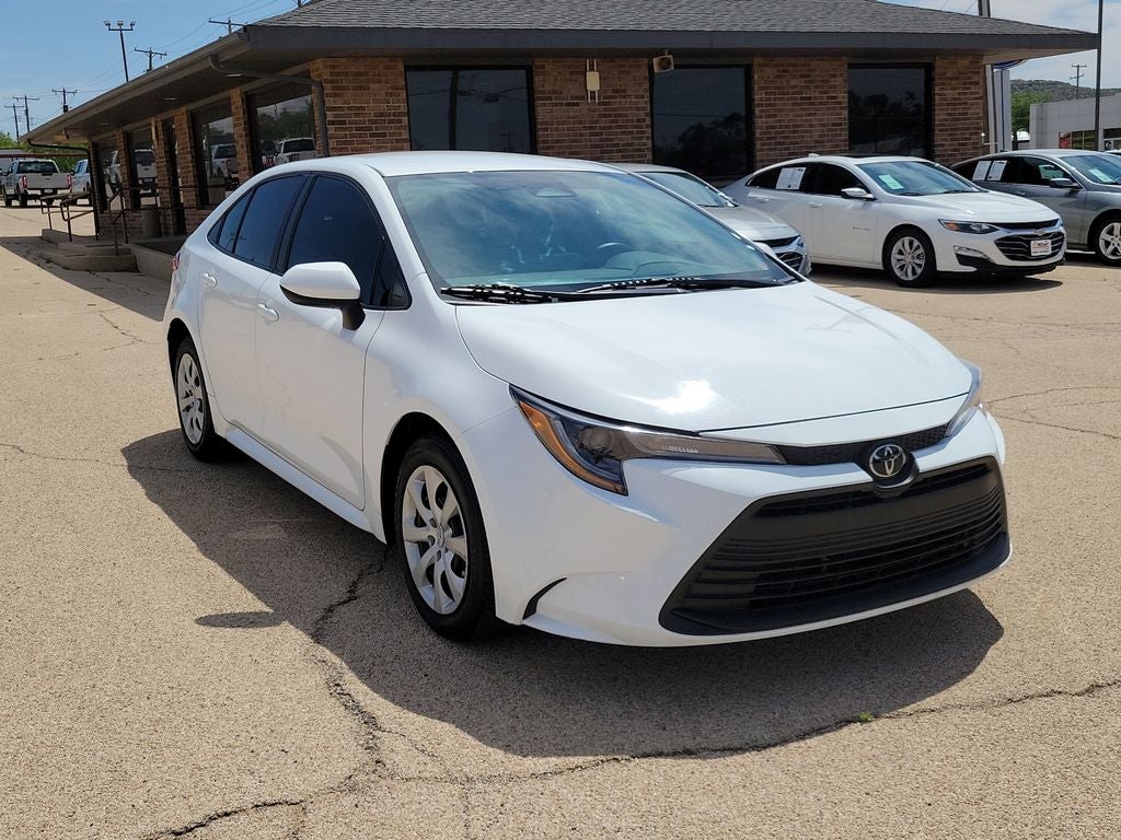 2024 Toyota Corolla LE