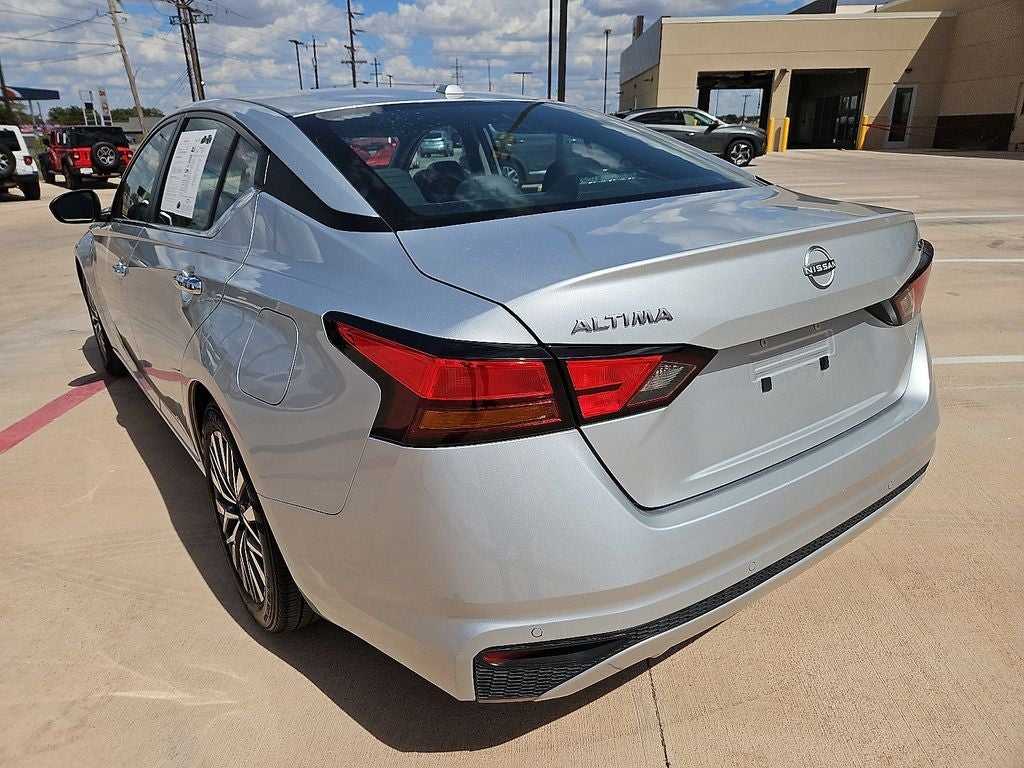 2024 Nissan Altima 2.5 SV