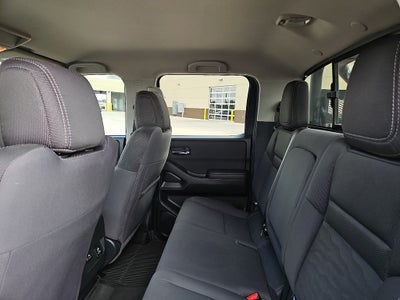 2024 Nissan Frontier SV