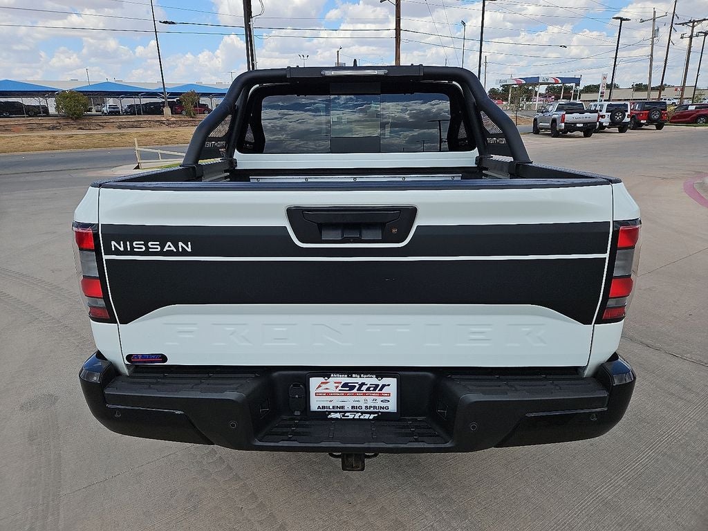 2024 Nissan Frontier SV