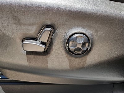 2024 Chrysler Pacifica Touring L S package