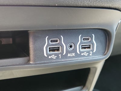 2024 Chrysler Pacifica Touring L S package