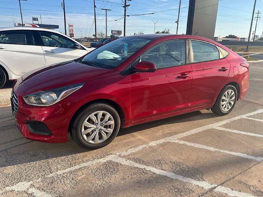 2019 Hyundai Accent SE