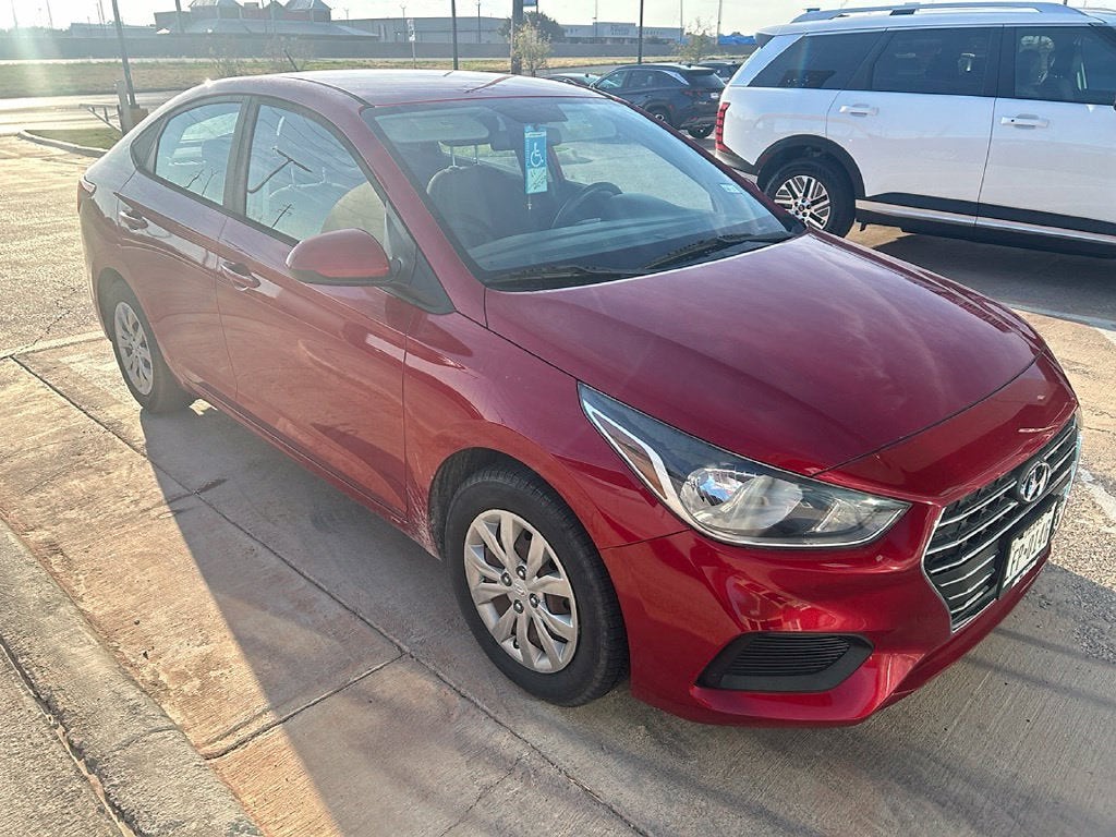 2019 Hyundai Accent SE