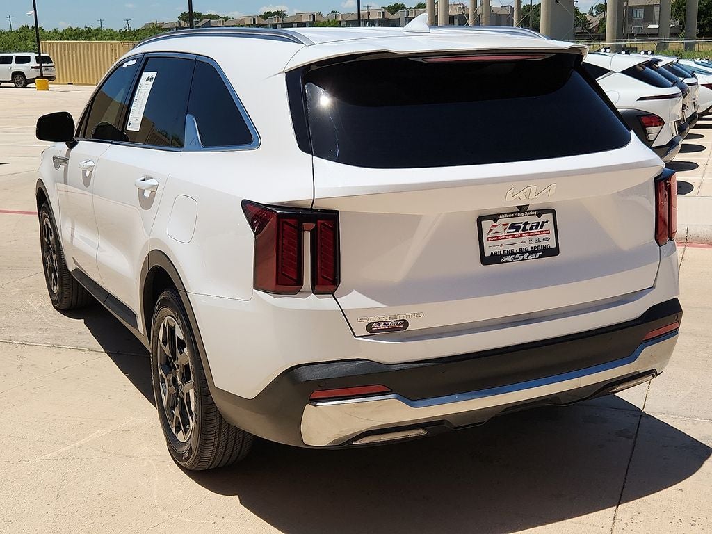 2025 Kia Sorento S