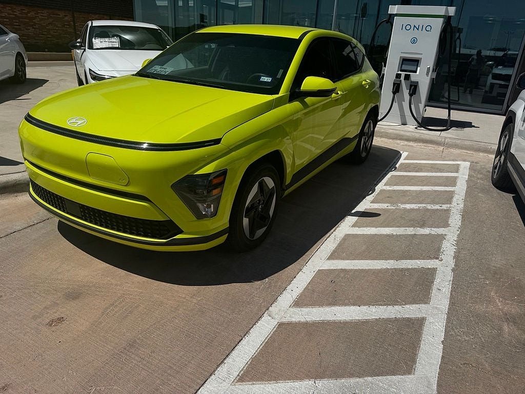 2024 Hyundai Kona Electric SE