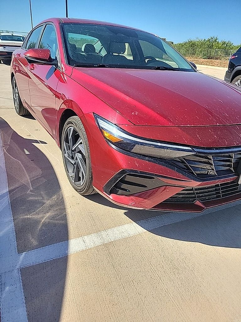 2024 Hyundai Elantra Limited