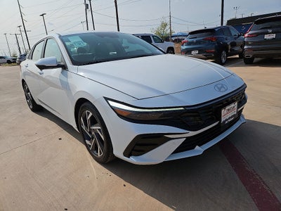 2024 Hyundai Elantra Limited