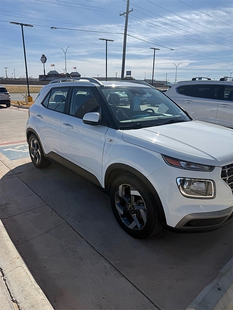 2023 Hyundai Venue SEL