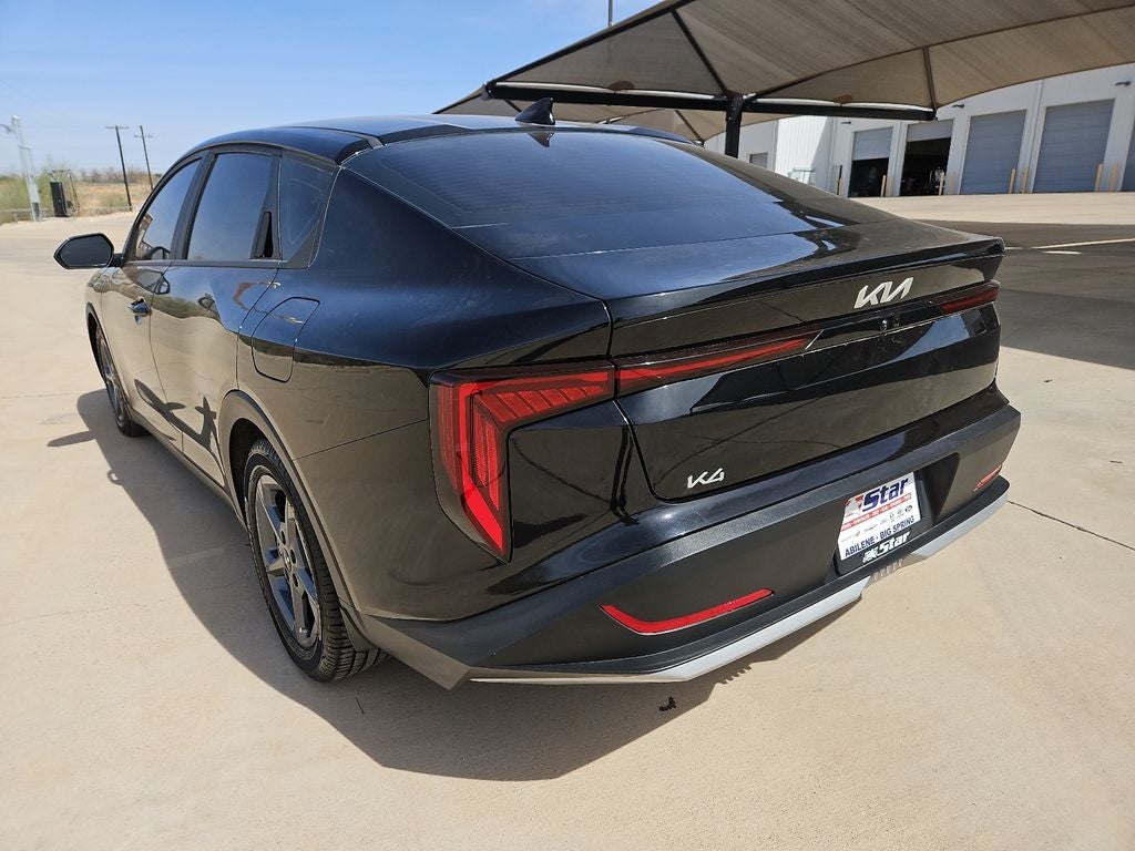 2025 Kia K4 LXS
