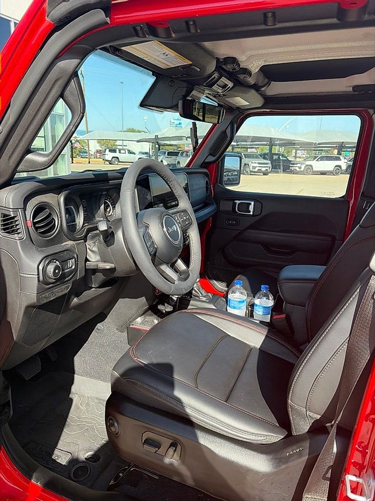 2025 Jeep Wrangler Rubicon X