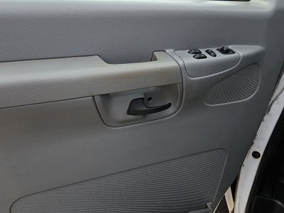 2007 Ford E-250 Base