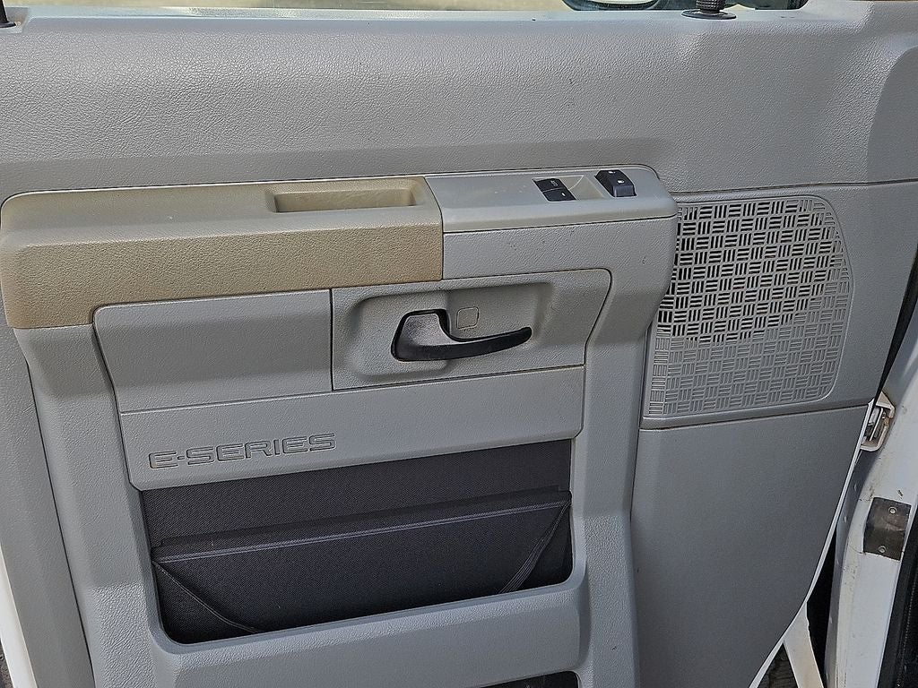 2011 Ford E-250 Commercial