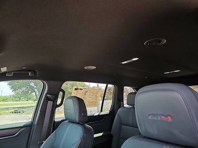 2025 GMC Acadia AT4