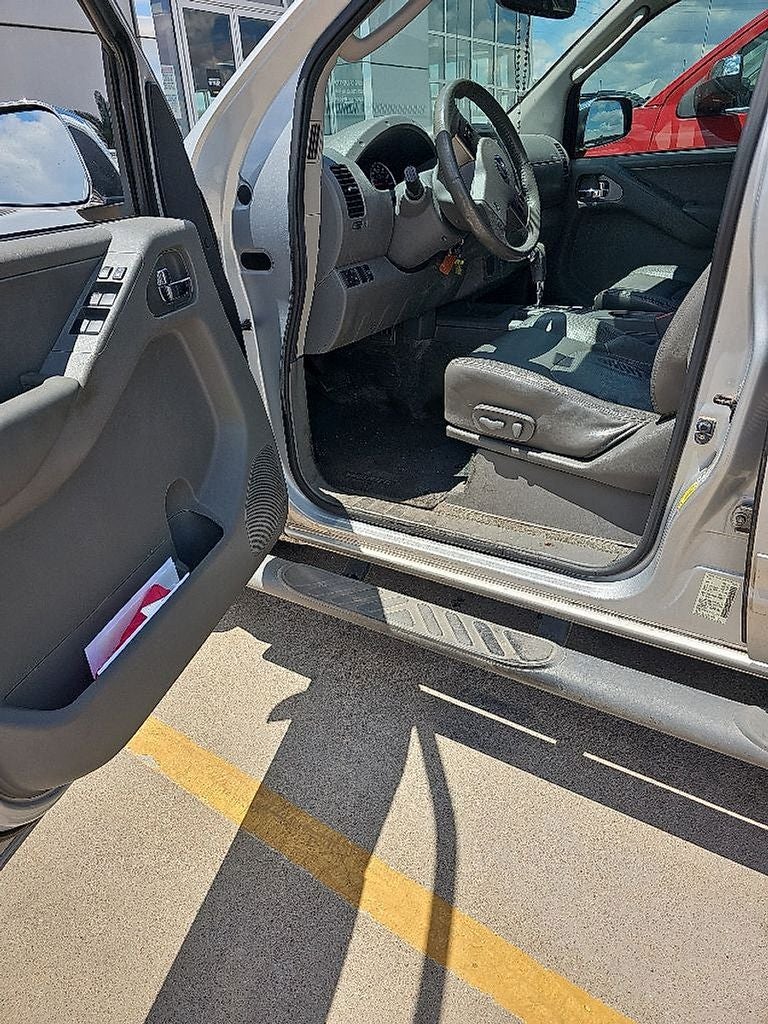 2011 Nissan Frontier SL