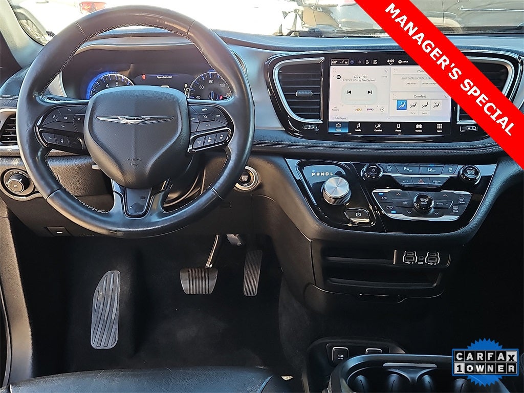 2021 Chrysler Pacifica Touring L