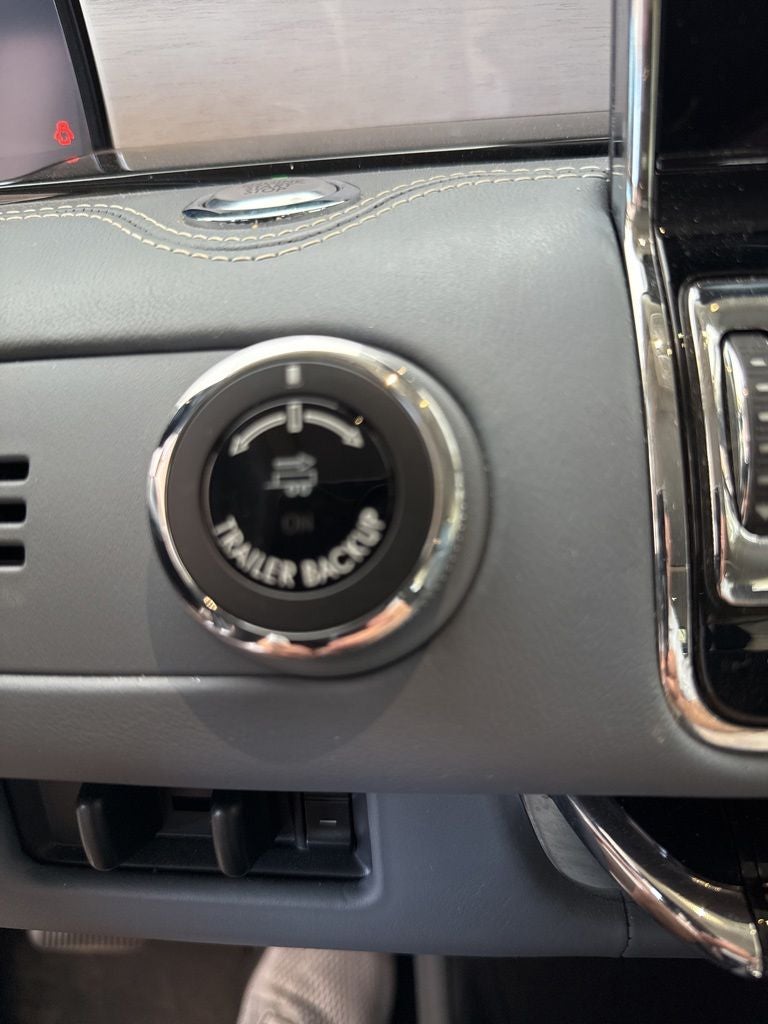 2021 Lincoln Navigator Black Label