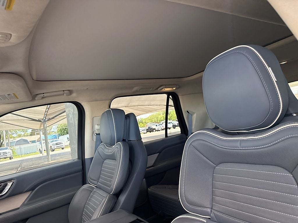 2021 Lincoln Navigator Black Label
